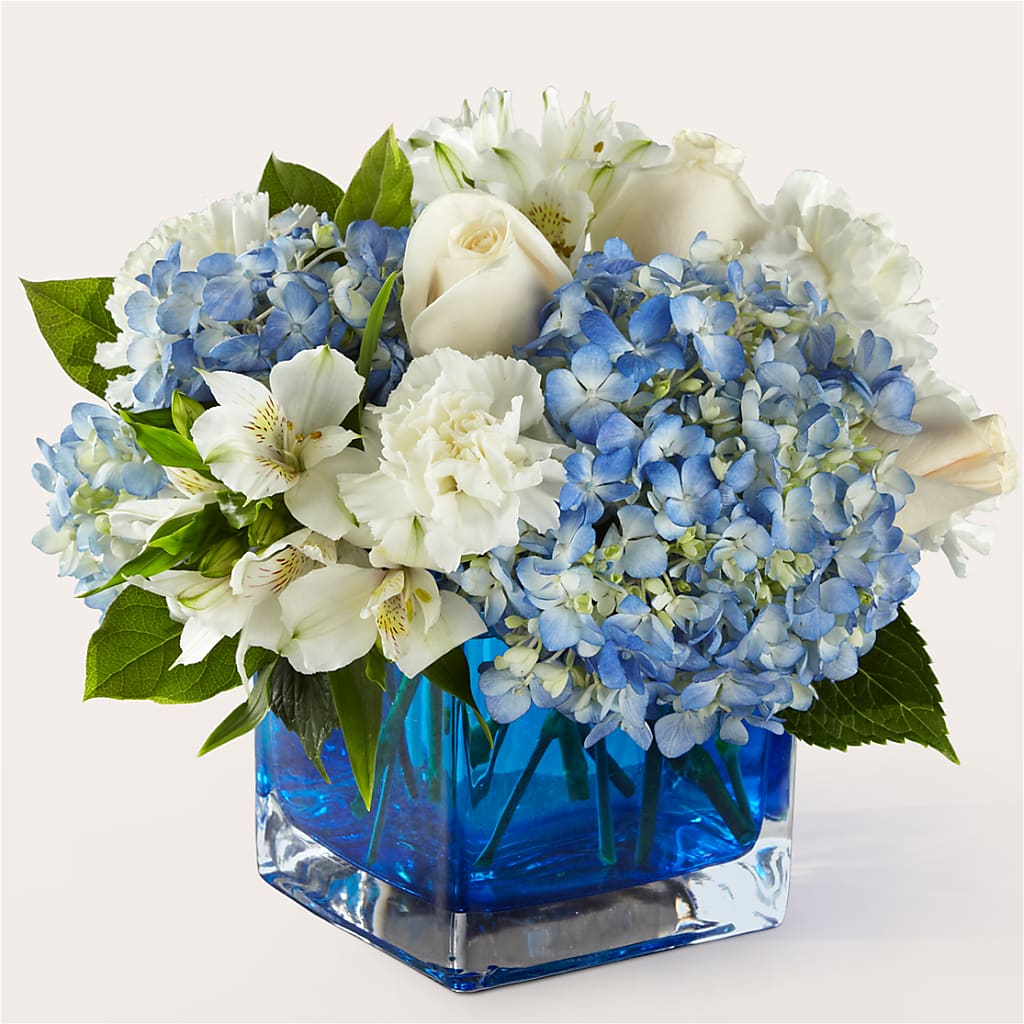 Soothing Waters Bouquet – Bloom N Grow Floral Design, Atascadero CA