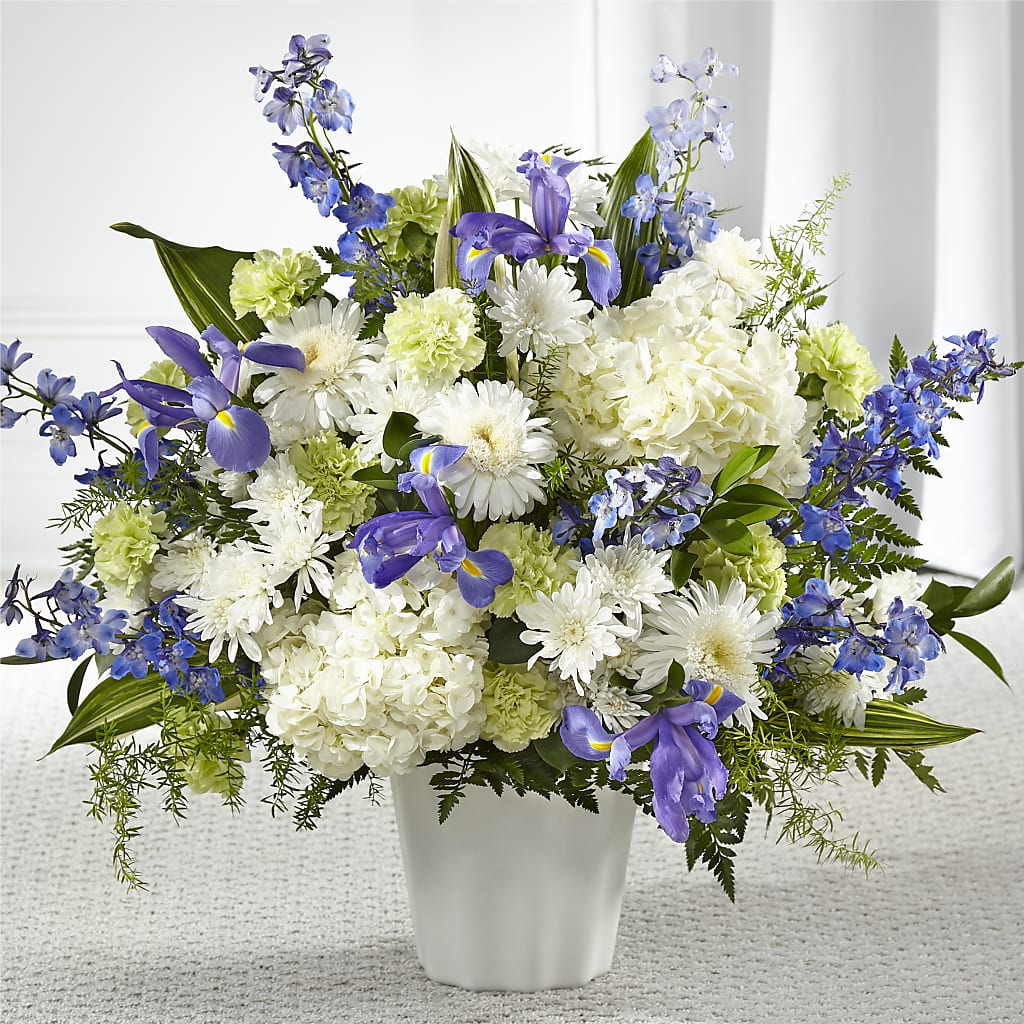 Soft Serenity Floor Basket – Bloom N Grow Floral Design, Atascadero CA