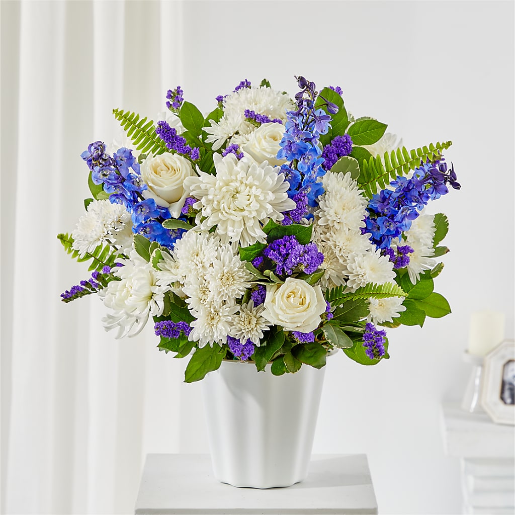 Hold Dear Tabletop Basket – Bloom N Grow Floral Design, Atascadero CA