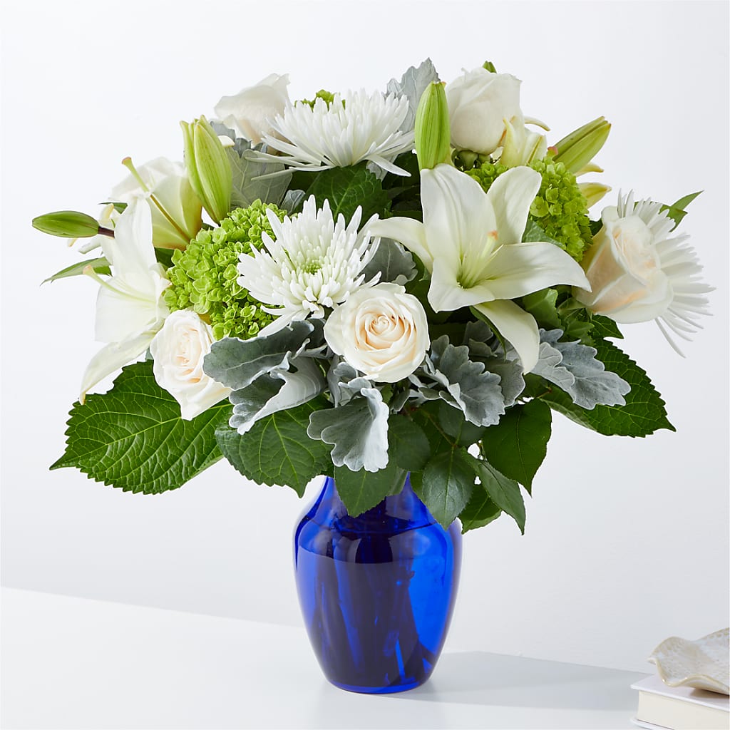 Snowy Dreams Bouquet – Bloom N Grow Floral Design, Atascadero CA