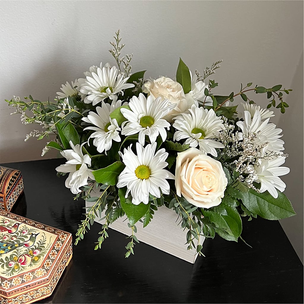 Fresh Linen Box Bouquet –  Bloom N Grow Floral Design, Atascadero CA