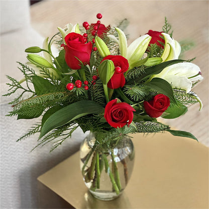 Sparkling Snowflakes Bouquet –  Bloom N Grow Floral Design, Atascadero CA