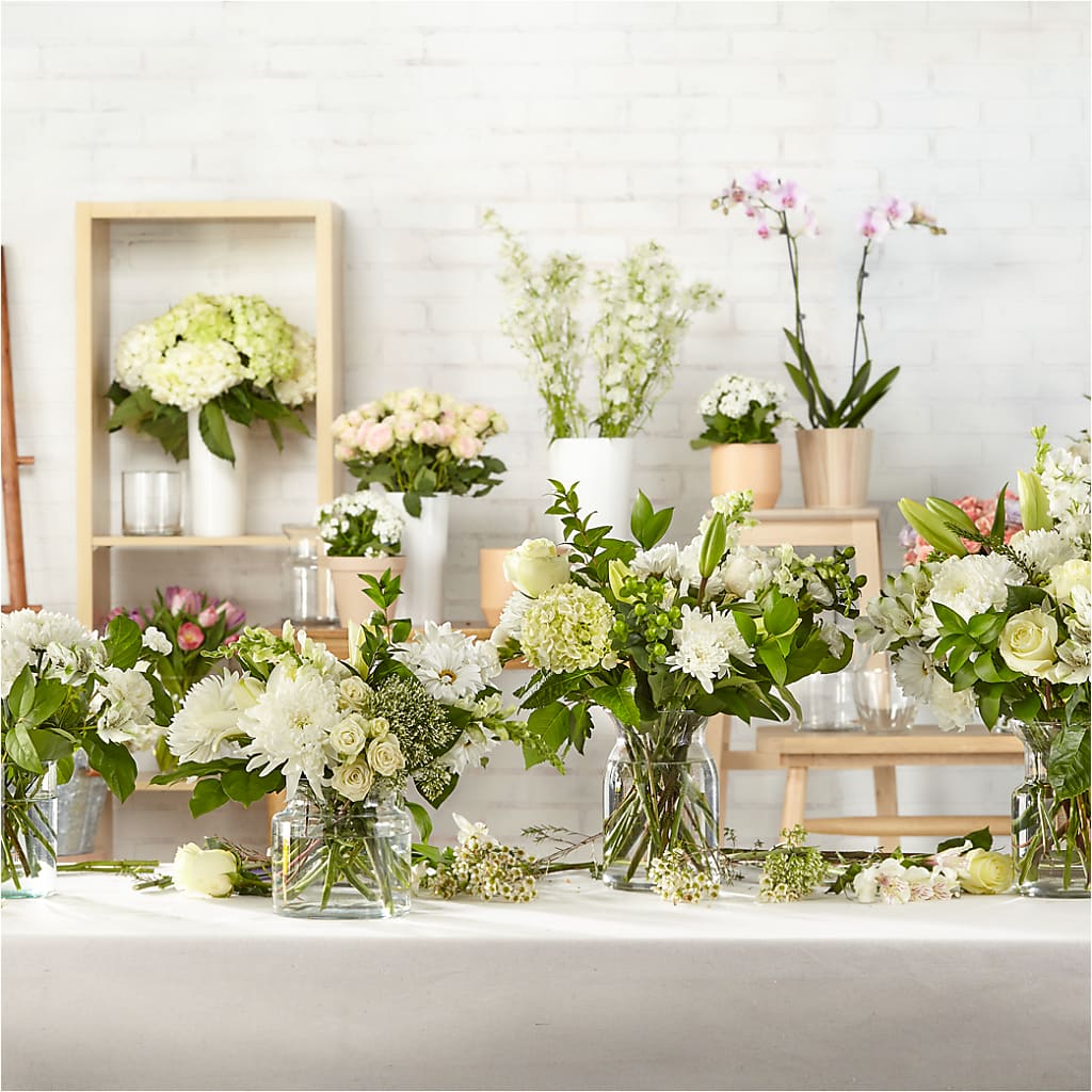 Classic Ivory – A Florist Original –  Bloom N Grow Floral Design, Atascadero CA