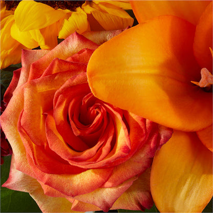 Grateful Centerpiece –  Bloom N Grow Floral Design, Atascadero CA