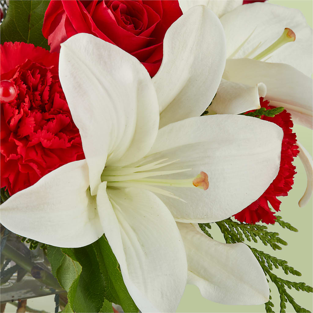 Glistening Icicles Bouquet –  Bloom N Grow Floral Design, Atascadero CA